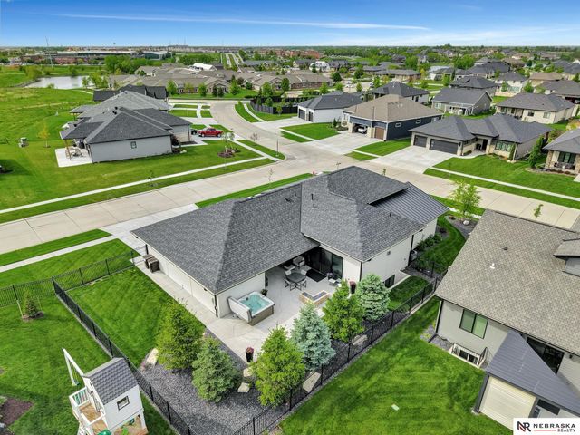 9619 Toma Road, Lincoln, NE 68526