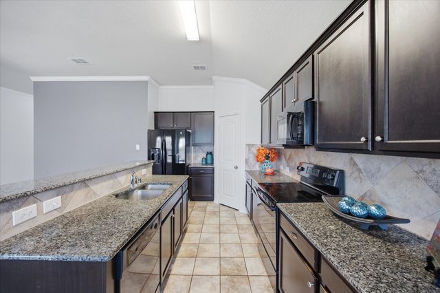 2128 Danibelle Drive, Forney, TX 75126