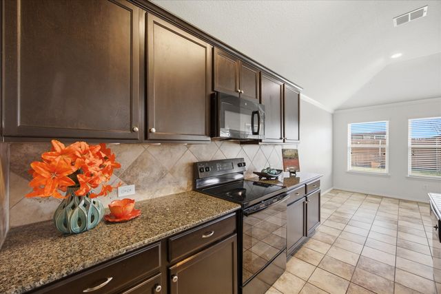 2128 Danibelle Drive, Forney, TX 75126