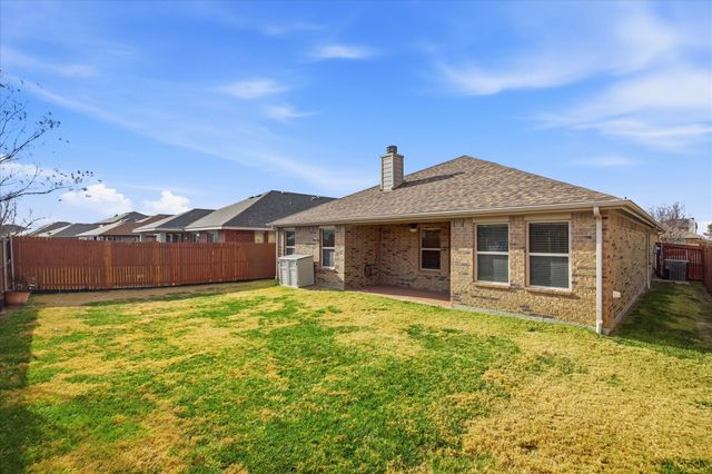 2128 Danibelle Drive, Forney, TX 75126