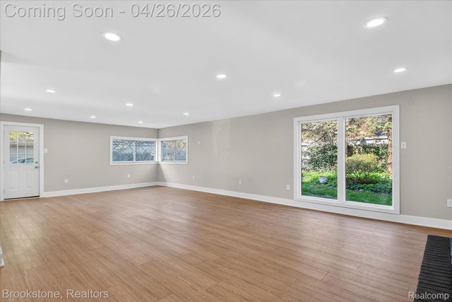 29807 Champine Street, St. Clair Shores, MI 48082