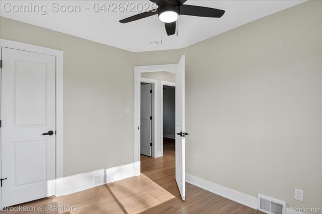 29807 Champine Street, St. Clair Shores, MI 48082