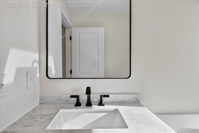 29807 Champine Street, St. Clair Shores, MI 48082