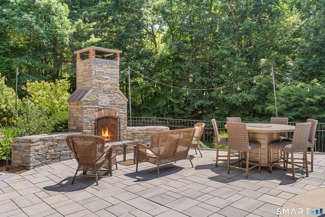 76 Sturgeon River Road, Glastonbury, CT 06033