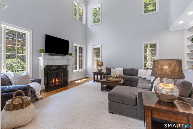 76 Sturgeon River Road, Glastonbury, CT 06033