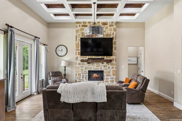 137 Trail Boss, La Vernia, TX 78121