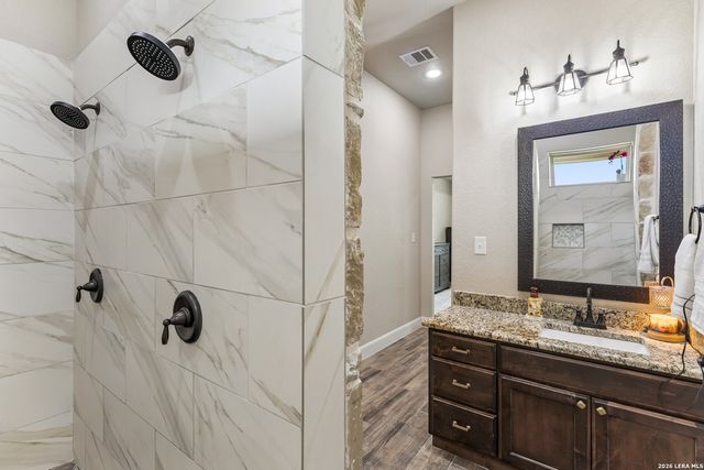 137 Trail Boss, La Vernia, TX 78121