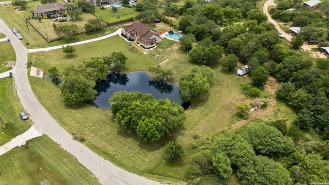 137 Trail Boss, La Vernia, TX 78121