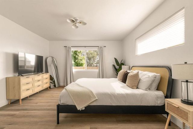 5173 Walsh Way, San Diego, CA 92115