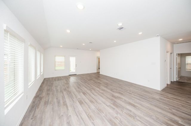 7406 Bartoncliff Drive, Katy, TX 77493