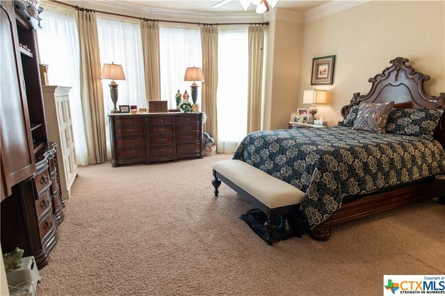 21706 Chaucer Hill, San Antonio, TX 78256