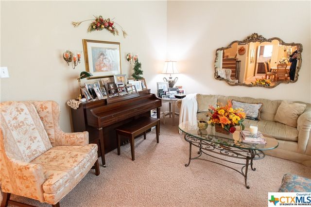 21706 Chaucer Hill, San Antonio, TX 78256