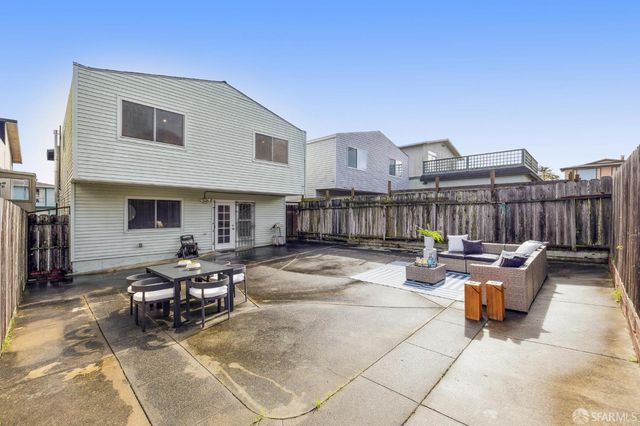 257 Hampshire Court, Daly City, CA 94015