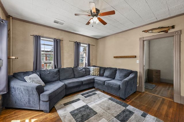 42 Briggs Ave, Pittsfield, MA 01201