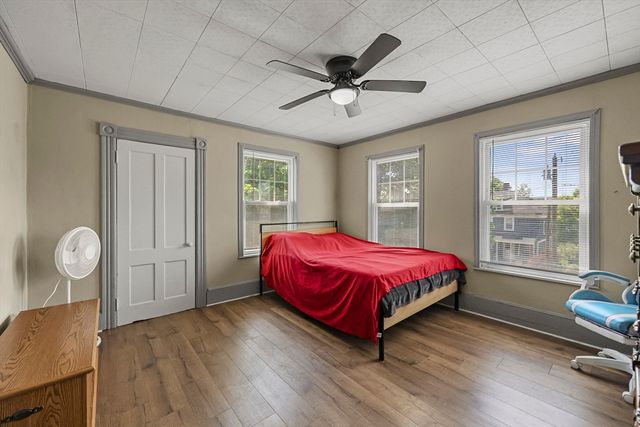 42 Briggs Ave, Pittsfield, MA 01201