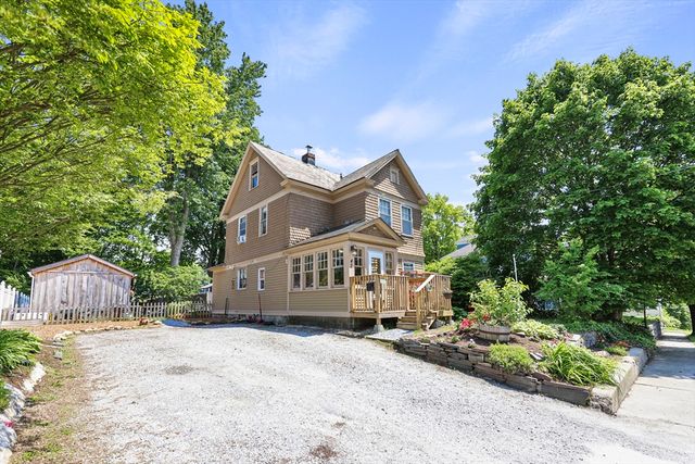 42 Briggs Ave, Pittsfield, MA 01201