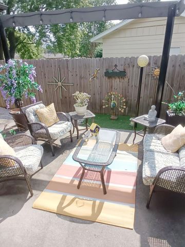 3336 E Alpine Drive, Springfield, MO 65804