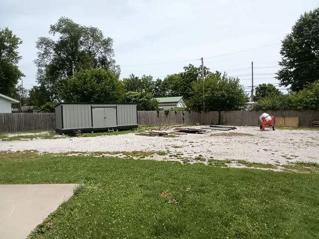 3336 E Alpine Drive, Springfield, MO 65804