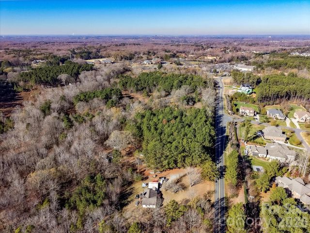 200 Weddington Road, Matthews, NC 28104