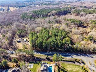 200 Weddington Road, Matthews, NC 28104