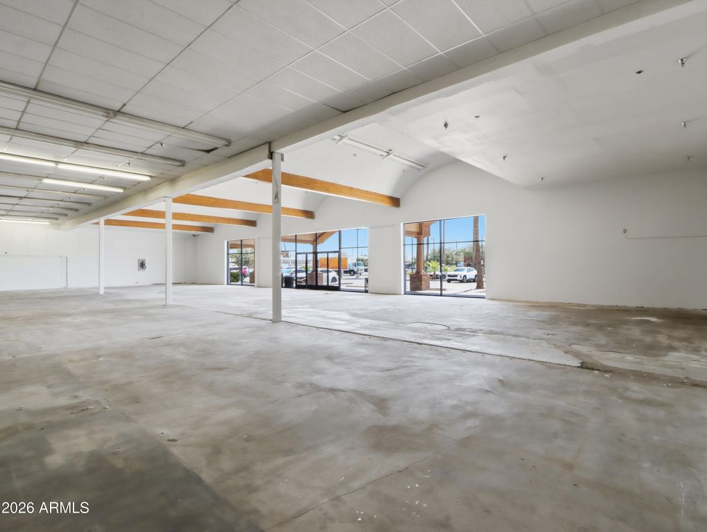5340 W GLENDALE Avenue 2, Glendale, AZ 85301 — photo 4