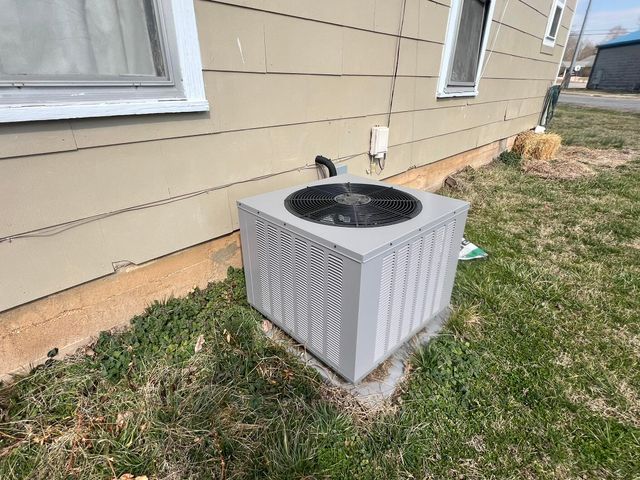 615 Short Street, Willow Springs, MO 65793