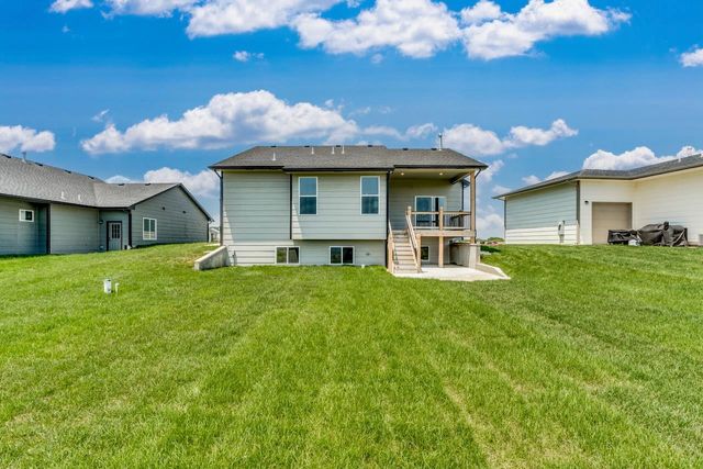 5542 N St. Paul St., Wichita, KS 67204