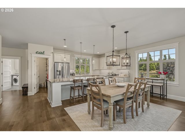 41055 Se KITZMILLER Rd, Eagle Creek, OR 97022