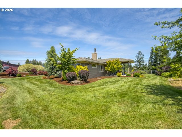 41055 Se KITZMILLER Rd, Eagle Creek, OR 97022