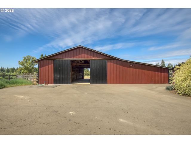 41055 Se KITZMILLER Rd, Eagle Creek, OR 97022