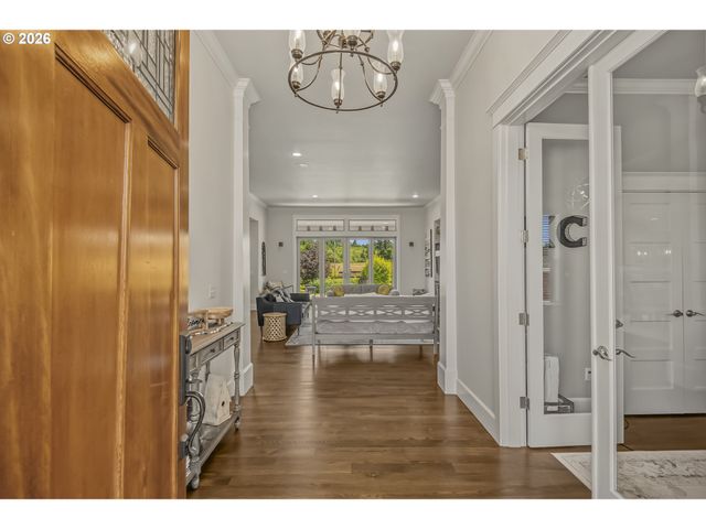 41055 Se KITZMILLER Rd, Eagle Creek, OR 97022