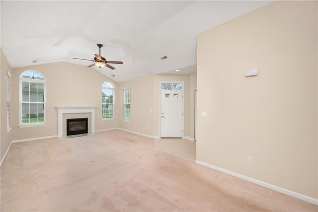 2074 Winchester Ct, Connoquenessing Twp, PA 16053