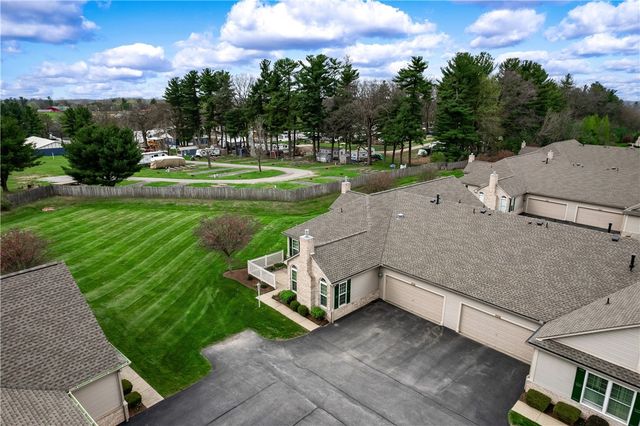 2074 Winchester Ct, Connoquenessing Twp, PA 16053