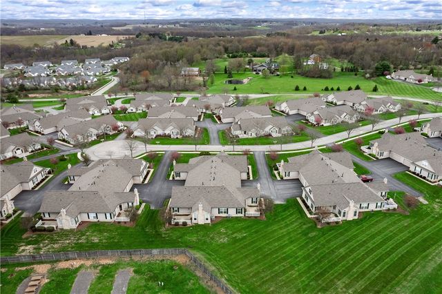 2074 Winchester Ct, Connoquenessing Twp, PA 16053