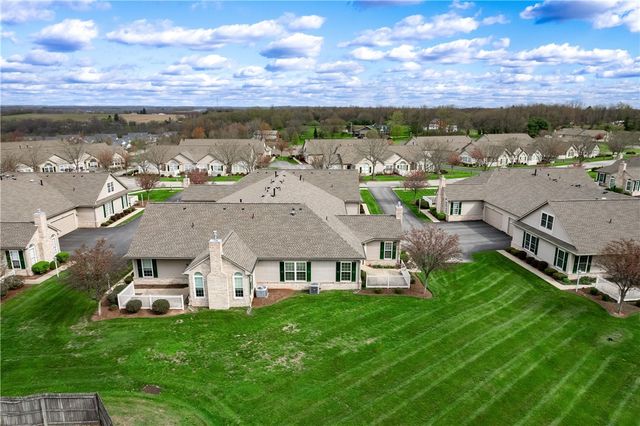 2074 Winchester Ct, Connoquenessing Twp, PA 16053