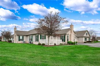 2074 Winchester Ct, Connoquenessing Twp, PA 16053