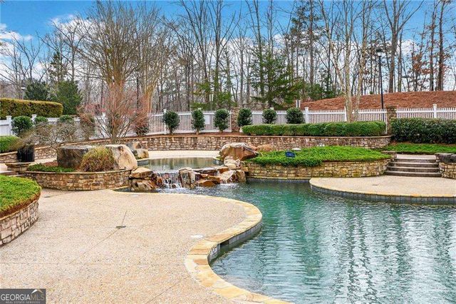 7070 Hammock Trail, Gainesville, GA 30506