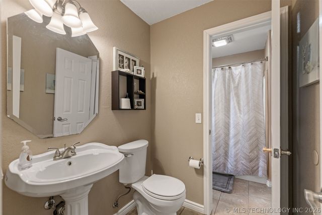 6338 W 77th Street, Tulsa, OK 74131