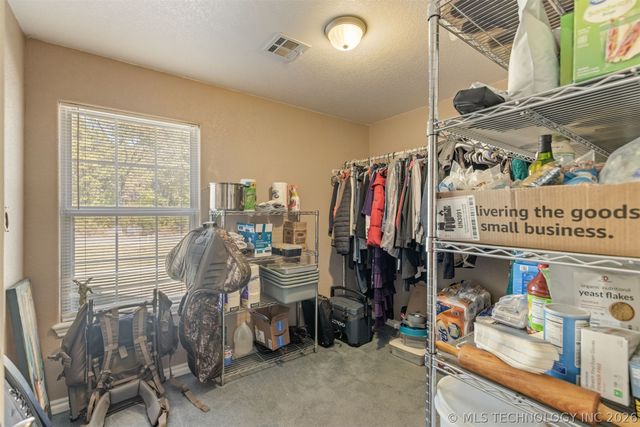 6338 W 77th Street, Tulsa, OK 74131