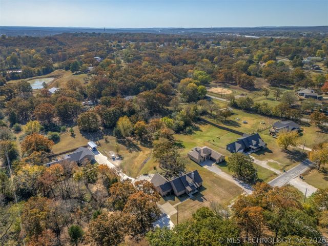 6338 W 77th Street, Tulsa, OK 74131