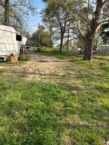 191 Fisherman's Trail, Huntsville, TX 77320