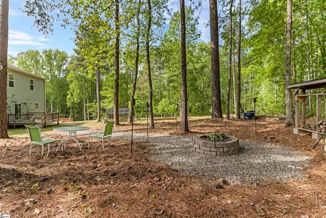 540 Bella Woods Trail, Inman, SC 29349