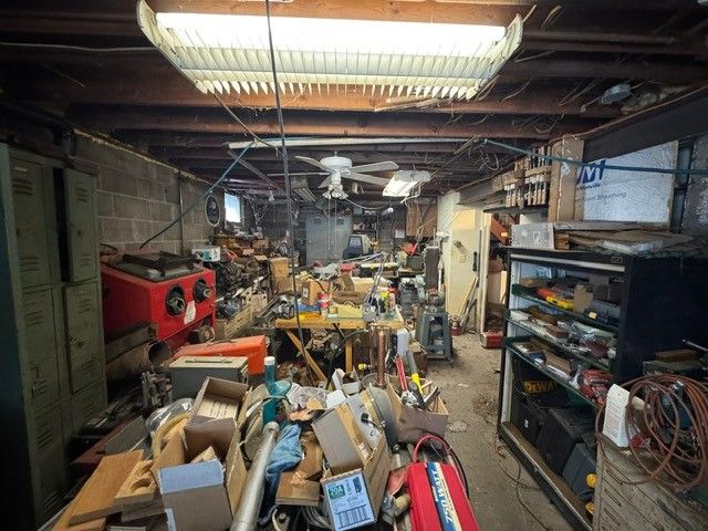 27 S California Dr, W Pike Run Twp, PA 15427