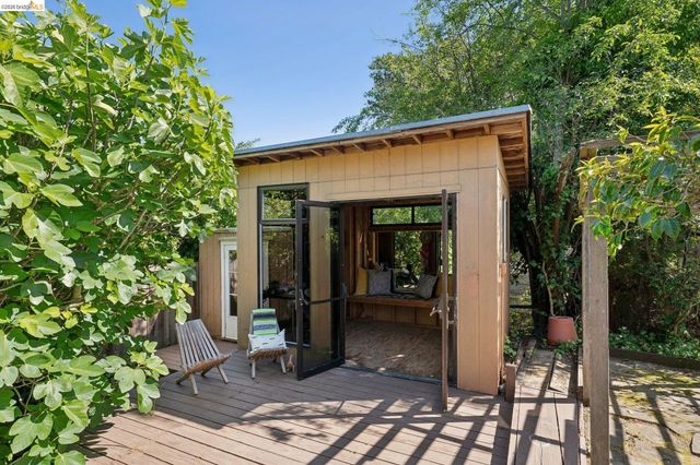 4282 Fruitvale Ave, Oakland, CA 94602
