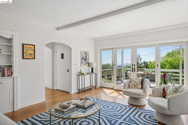 4282 Fruitvale Ave, Oakland, CA 94602