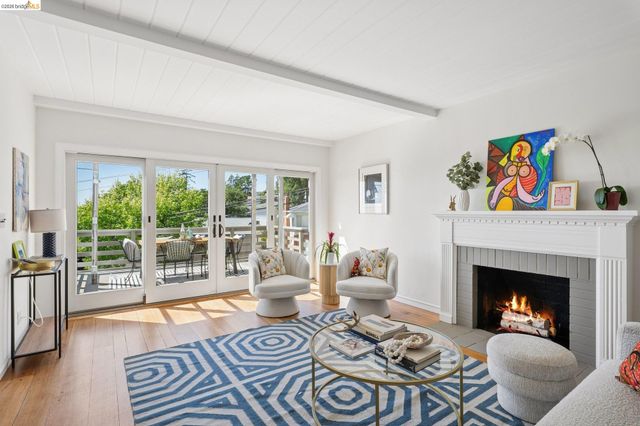 4282 Fruitvale Ave, Oakland, CA 94602