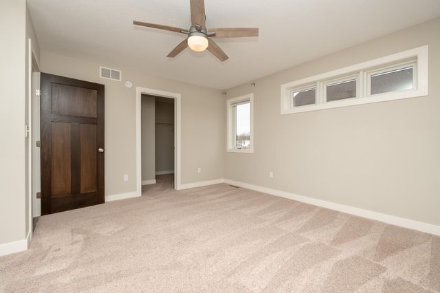 1070 Cubasue Avenue, Shakopee, MN 55379