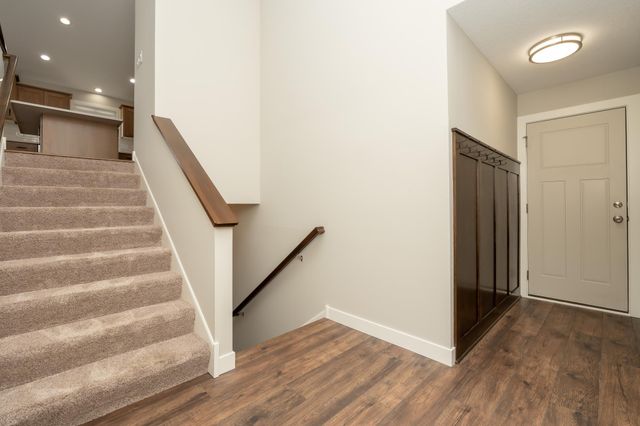 1070 Cubasue Avenue, Shakopee, MN 55379