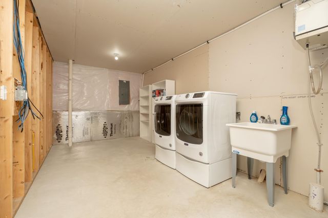 1070 Cubasue Avenue, Shakopee, MN 55379