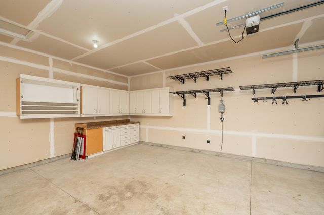 1070 Cubasue Avenue, Shakopee, MN 55379